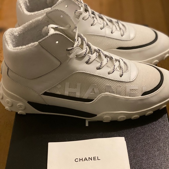 Chanel sneakers size 40 - Picture 3 of 7